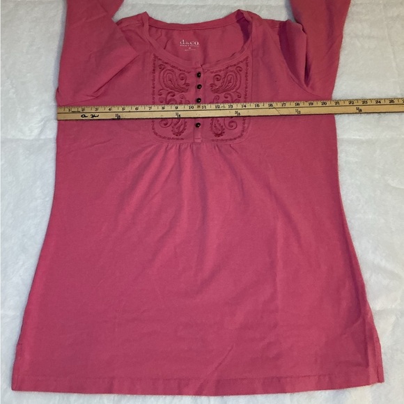 Pink Embroidered Women's Top - Picture 3 of 6